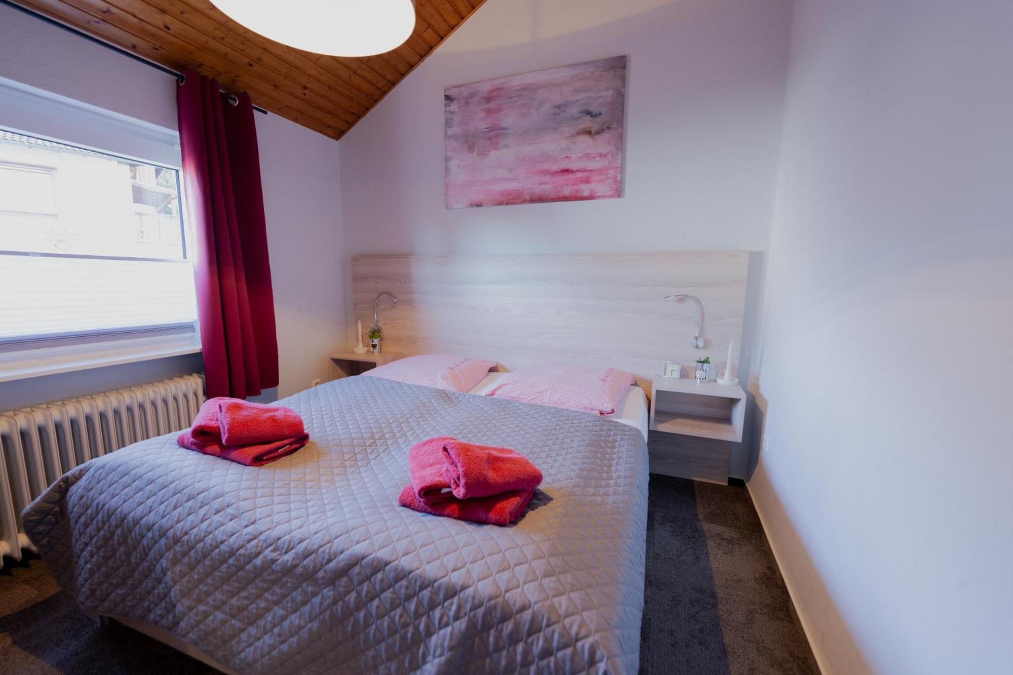 Ferienhaus Schoene Aussicht Ferienwohnung Rot Hemfurth-Edersee Εξωτερικό φωτογραφία